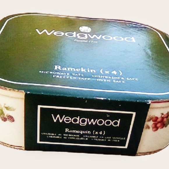 Wedgwood Berry Ramekin Set of 4 Vintage 1990 French Box NOS - Picture 1 of 5